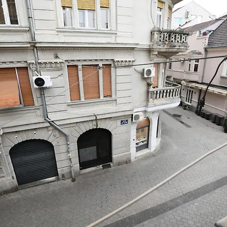Apartments Downtown Novi Sad Exterior photo