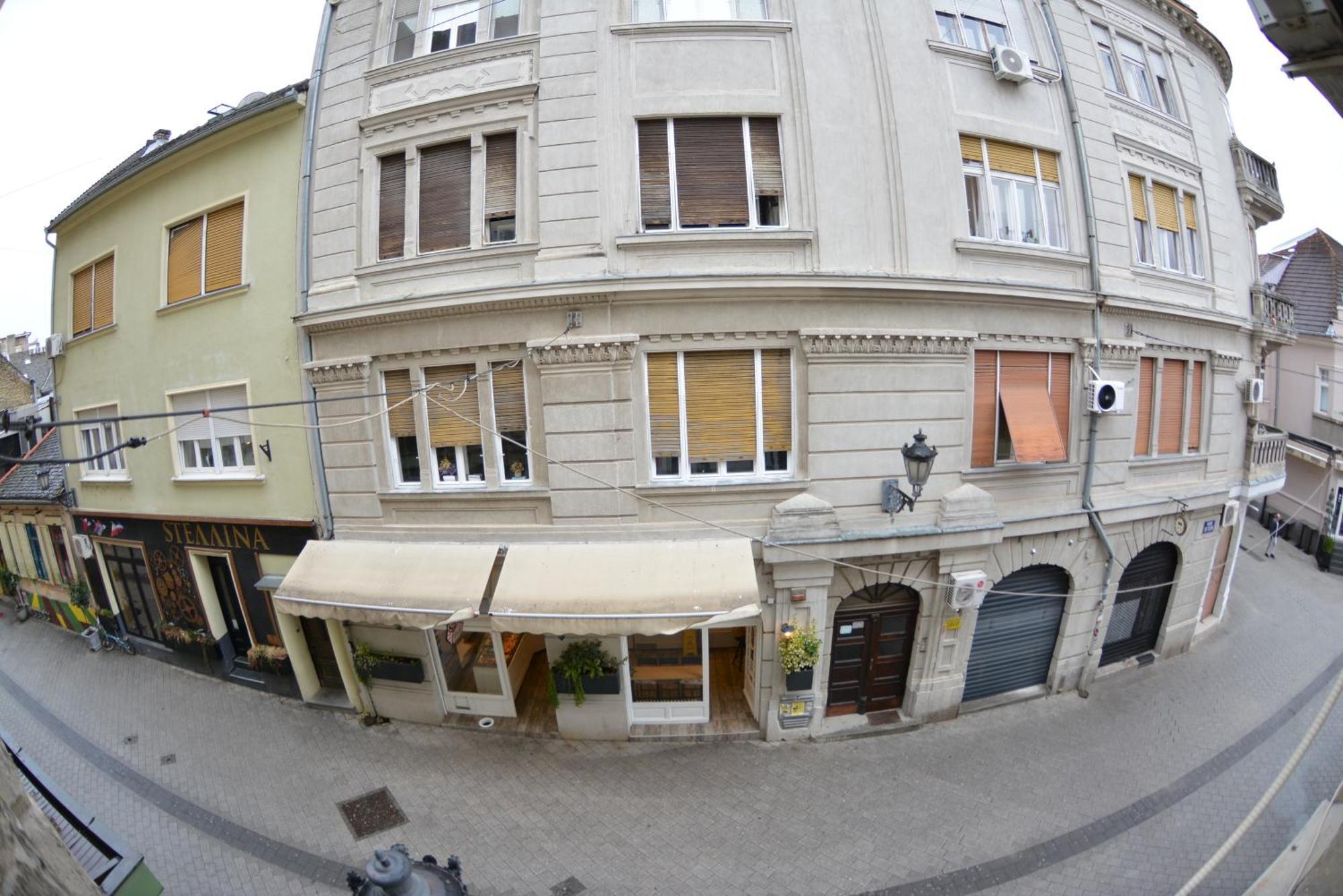 Downtown Apartment Novi Sad