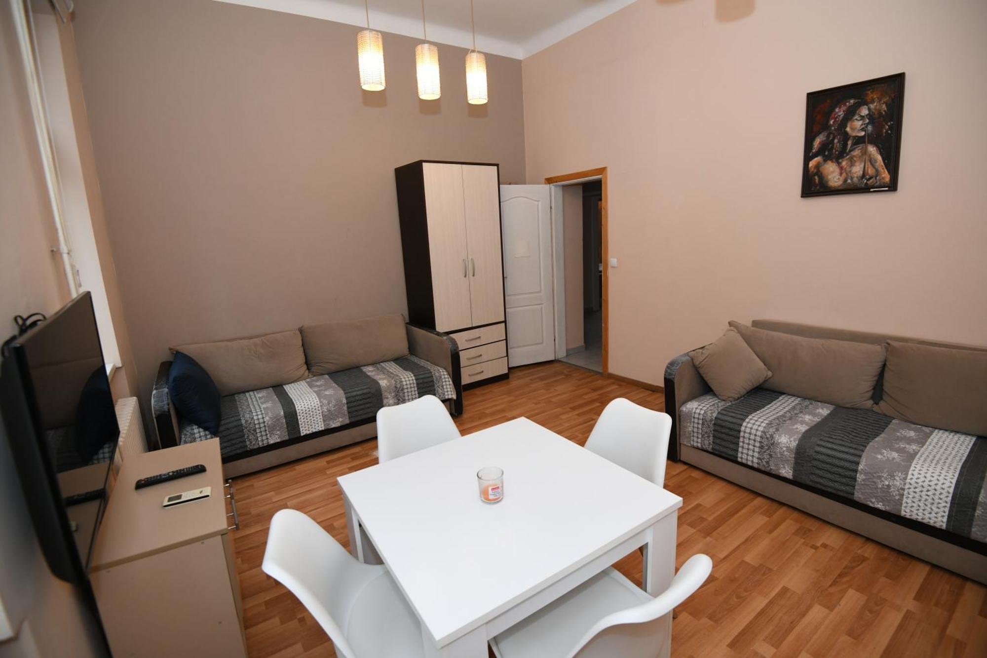 Apartment Downtown *